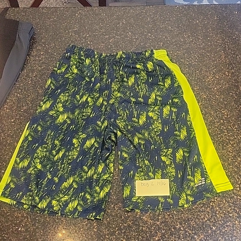 Boys tekgear shorts
